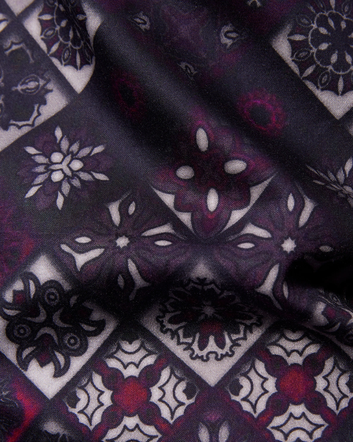 Diamond Printed Shirt - Red & Black