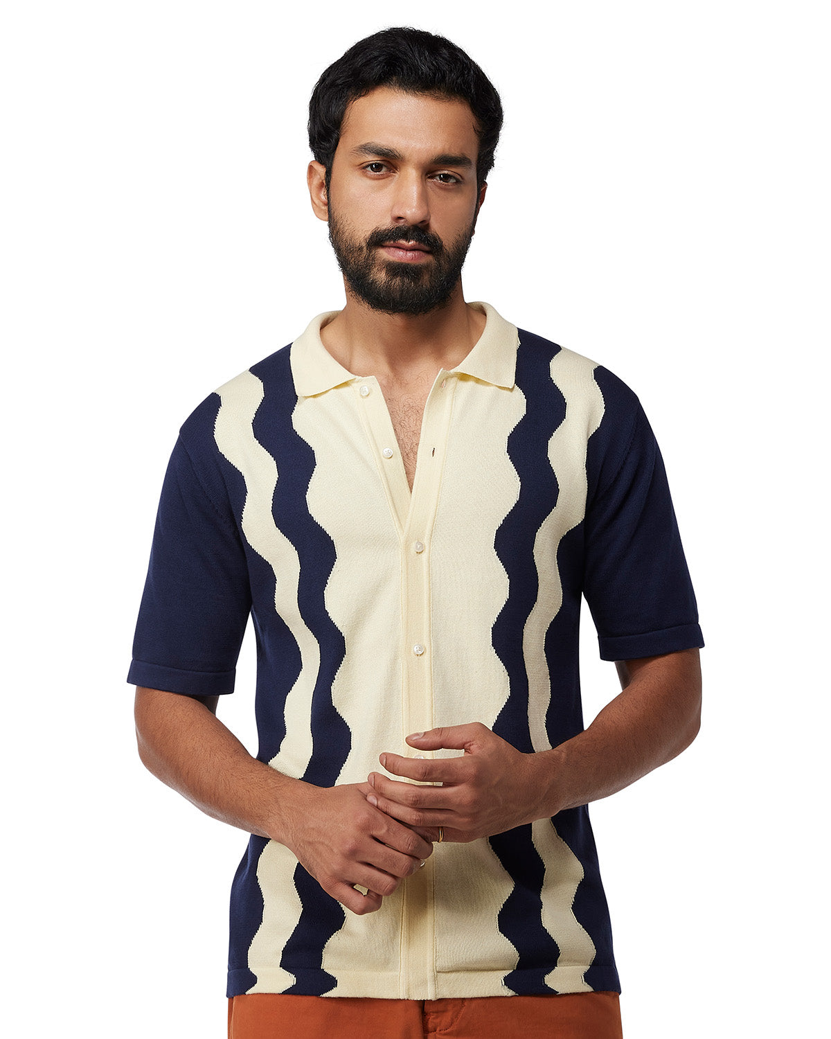 Dark Blue & Ecru Half-Sleeve Flat Knit Shirt