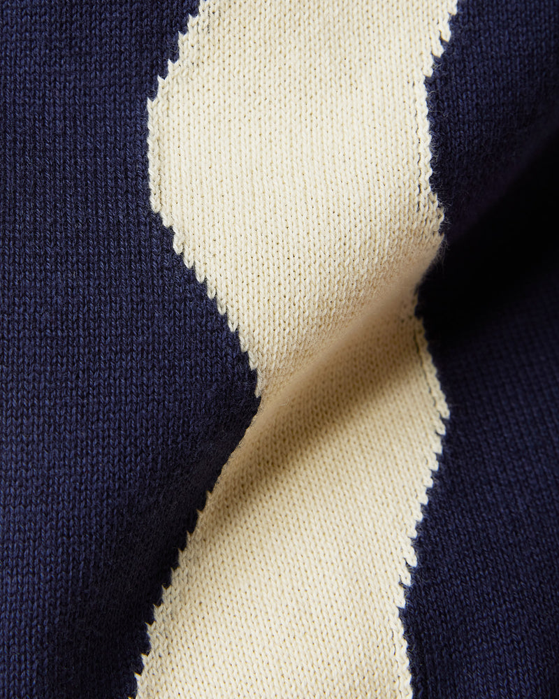 Dark Blue & Ecru Half-Sleeve Flat Knit Shirt