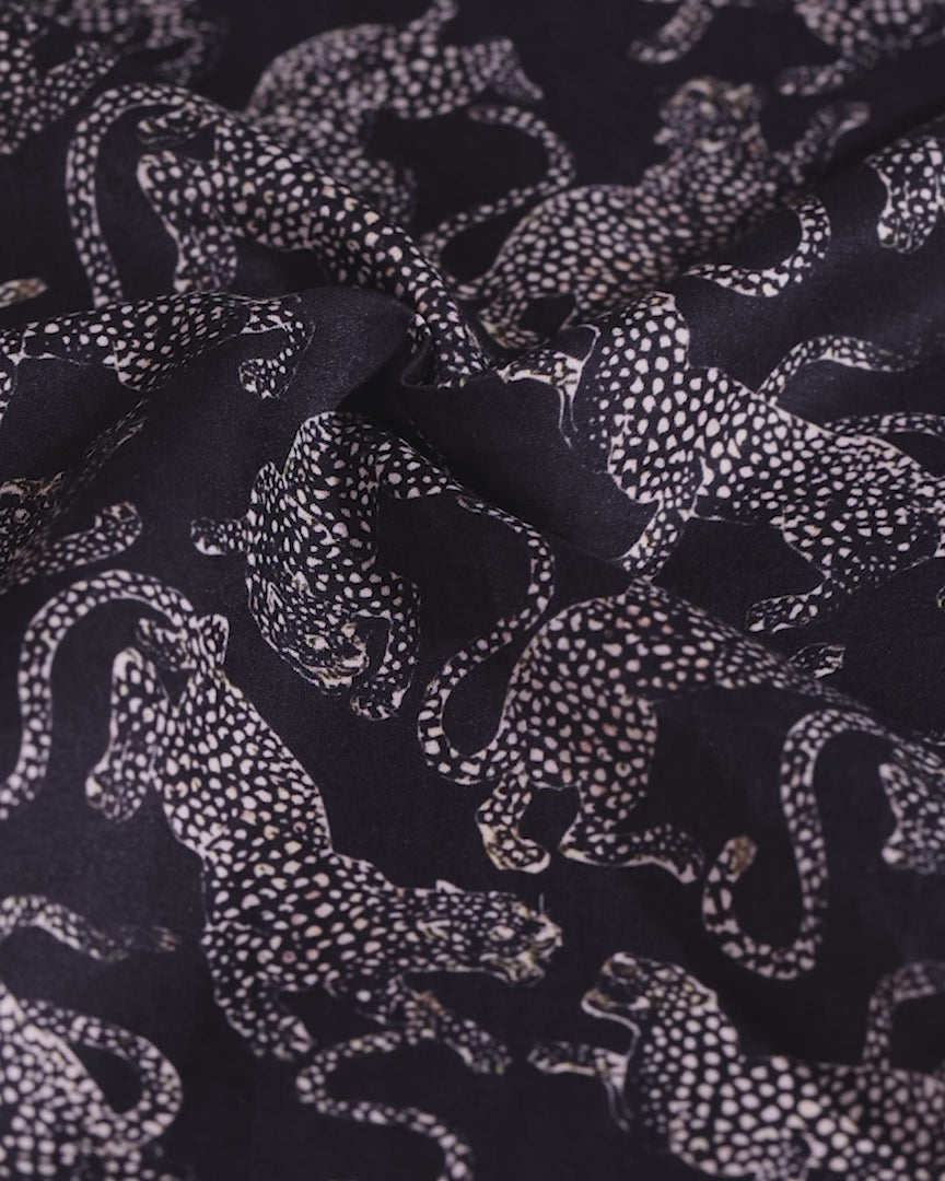 Shadowcat Cotton Silk Printed Shirt - Black & White